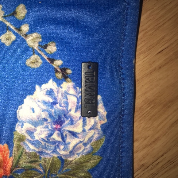 Estella Sorbetto Triangl Swim - Picture 2 of 7